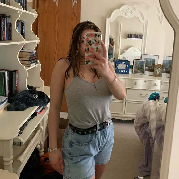 Trendy basic grey cami - Picture 1 of 4